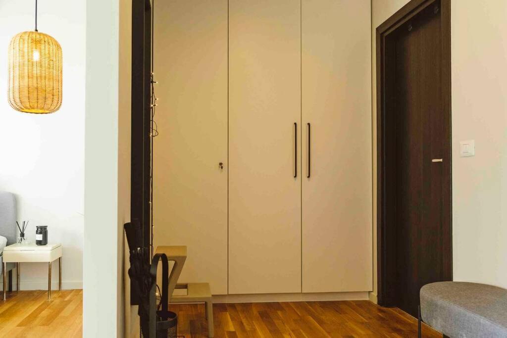 Vivando - Beautiful Studio B + Parking Bucareste Exterior foto