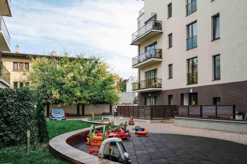 Vivando - Beautiful Studio B + Parking Bucareste Exterior foto